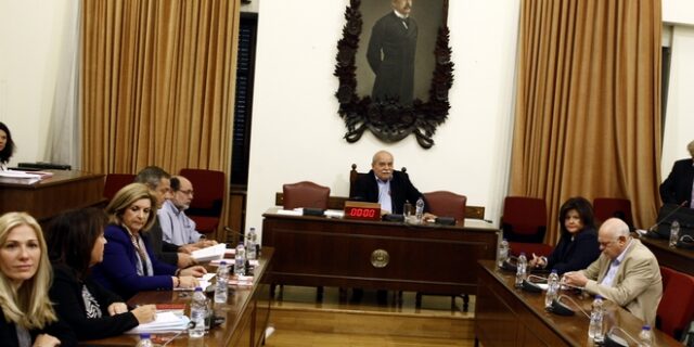 Νέο ‘όχι’ της Διάσκεψης Προέδρων για ΕΣΡ