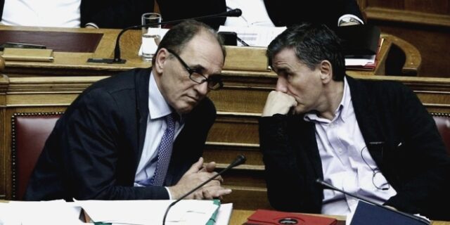 Ελπίδα η ανάκαμψη, πρόκληση οι φόροι