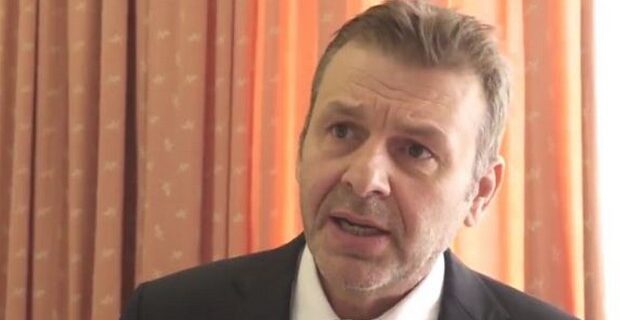 Ξέσπασμα Γκλέτσου: Ο Σουλτάνος Ερντογάν, αυτό το γελοίο υποκείμενο