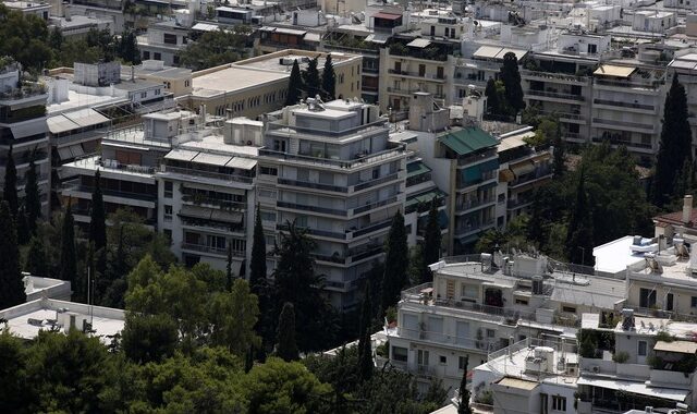 Μαξίμου: Προστατεύεται η πρώτη κατοικία όλων των φυσικών προσώπων