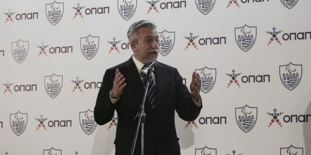 Τα ψέματα και η σιωπή Κοντονή