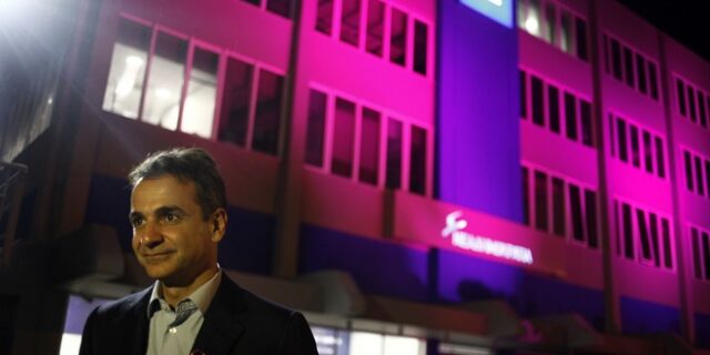 Ο Μητσοτάκης μιλά για τη μάχη της μητέρας του με τον καρκίνο του μαστού και στέλνει μήνυμα στις γυναίκες