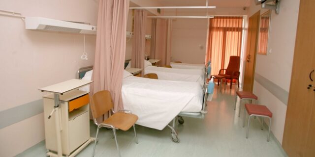 Προβλήματα στα χειρουργεία 46 νοσοκομείων καταγράφει η ΠΟΕΔΗΝ