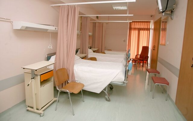 Δύο νέα κρούσματα ιλαράς σε ιατρικό προσωπικό σε Παίδων και Σισμανόγλειο