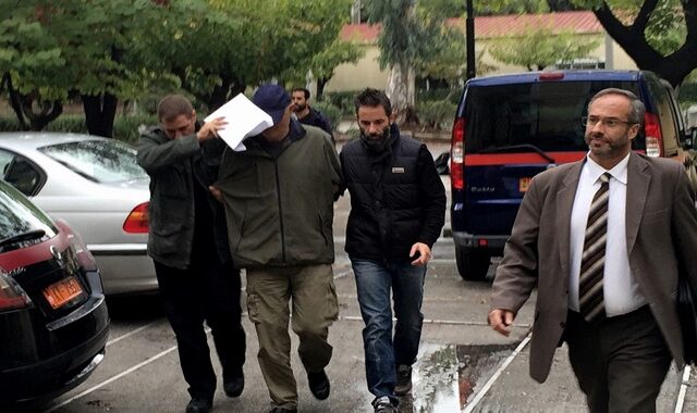 Χρυσαυγίτης συνταξιούχος αστυνομικός: Ήμουν σε άμυνα