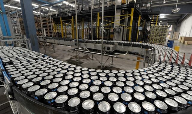 PepsiCo-ΗΒΗ: Κλείνει το εργοστάσιο των Οινοφύτων