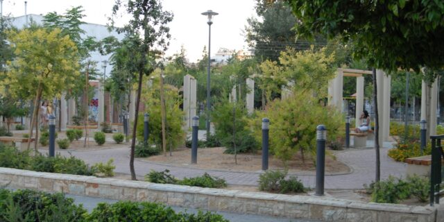 Απαγχονισμένος βρέθηκε ένας 39χρονος σε πάρκο στο Μοσχάτο