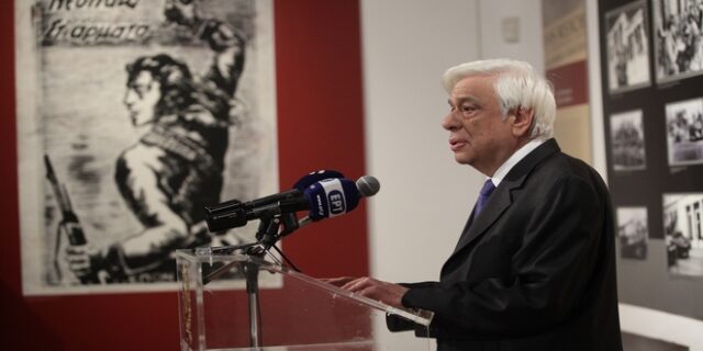 Παυλόπουλος: Νομικώς ενεργές και δικαστικώς επιδιώξιμες οι γερμανικές αποζημιώσεις