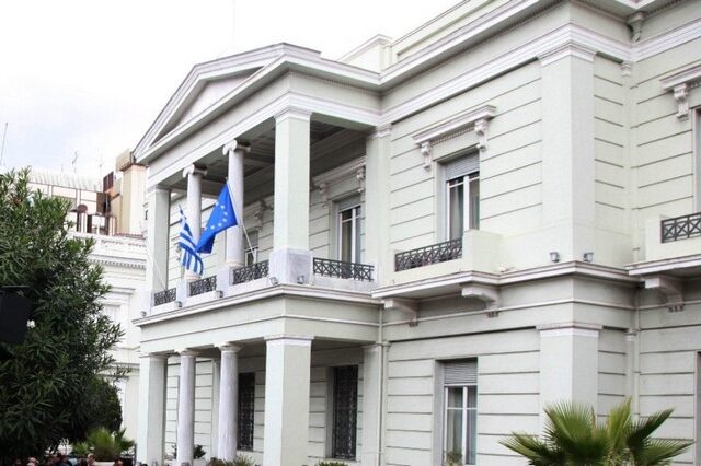 Το ΥΠΕΞ ξεκαθαρίζει: Η Ελλάδα δεν συζητά ούτε διαπραγματεύεται για το τσάμικο