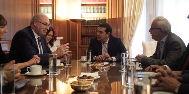 Τσίπρας σε Χόγκαν: Η ΕΤΕ να συνδράμει με ευνοϊκούς όρους στις αναπτυξιακές πρωτοβουλίες της κυβέρνησης