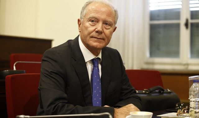‘Ευθύνη’ στις τράπεζες για τα θαλασσοδάνεια επέρριψε ο Προβόπουλος