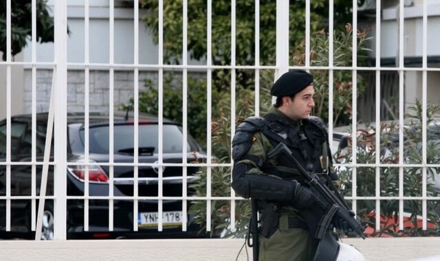 Έκρηξη βόμβας σε παγιδευμένο αυτοκίνητο αρχιφύλακα