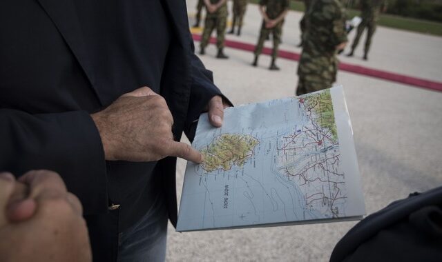 Στον αέρα εκατοντάδες δημόσια έργα. Πώς ο νόμος Σπίρτζη ‘πάγωσε’ την Ελλάδα