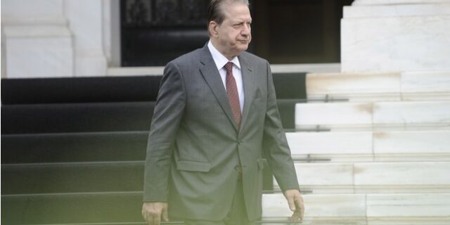 Πολύδωρας: Θέλω να είμαι παράγοντας θεσμικής εξομάλυνσης