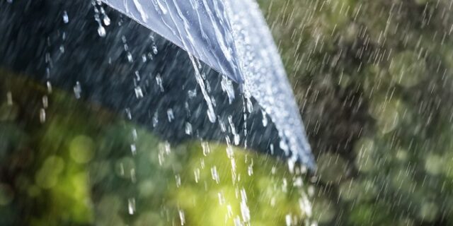 Καταιγίδες και πτώση της θερμοκρασίας το τριήμερο
