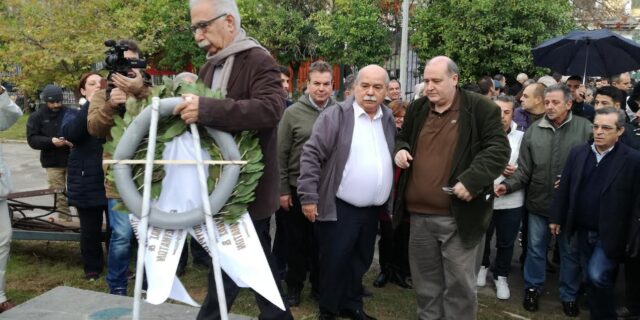 Εδώ Πολυτεχνείο, εκεί η Τρόικα