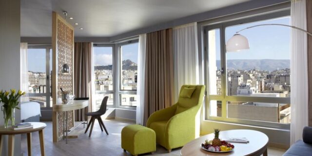 Wyndham Grand Athens: Οι πρώτες φωτογραφίες από το νεότερο ξενοδοχείο της Αθήνας