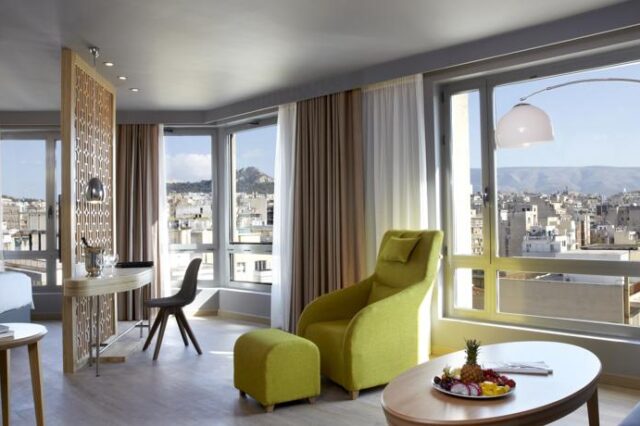 Wyndham Grand Athens: Οι πρώτες φωτογραφίες από το νεότερο ξενοδοχείο της Αθήνας