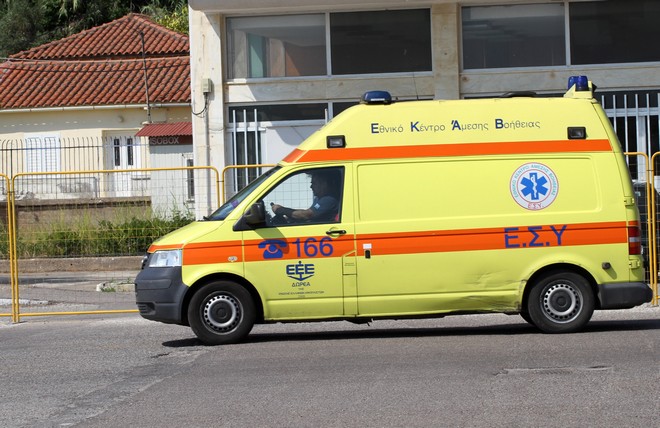 Δικαστικός παρασύρθηκε και σκοτώθηκε από το ίδιο του το αυτοκίνητο