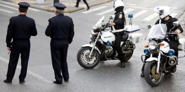 Πεδίο μάχης το Μενίδι ανάμεσα σε οπαδούς του Ολυμπιακού και του ΠΑΟΚ