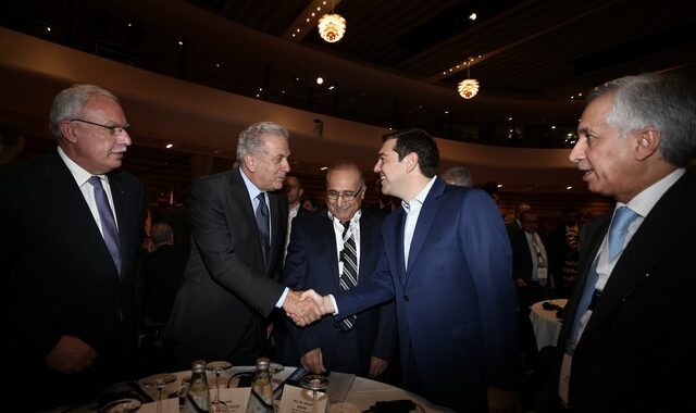 Aβραμόπουλος: H στενότερη συνεργασία θα φέρει αποτελέσματα σε μετανάστευση και ασφάλεια