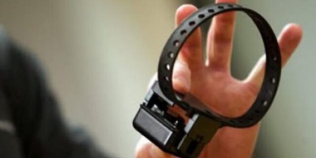 Πρώτη απόδραση κρατούμενης με βραχιολάκι
