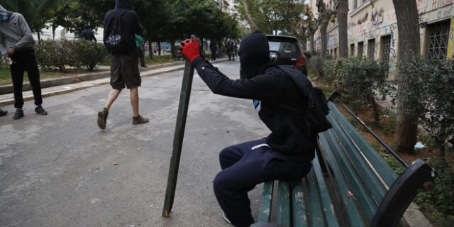 Έληξαν τα επεισόδια στο Πολυτεχνείο. Στην κυκλοφορία η Πατησίων