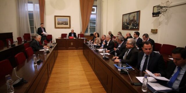 Στα 8 εκ. ευρώ οι δανειακές οφειλές του ΣΥΡΙΖΑ