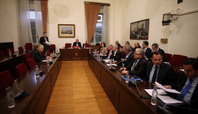 Στα 8 εκ. ευρώ οι δανειακές οφειλές του ΣΥΡΙΖΑ