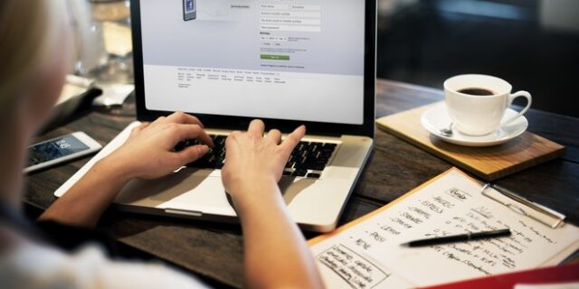 Το Facebook παίρνει μέτρα κατά της παραπληροφόρησης