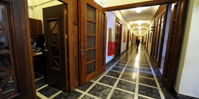 Ανασχηματισμός: Αυτά είναι τα νέα υπουργεία. Ποιοι τα αναλαμβάνουν