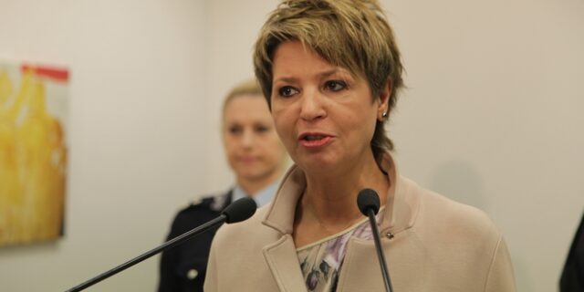 Κόντρα Γεροβασίλη – ΝΔ για τον αριθμό των μετακλητών υπαλλήλων