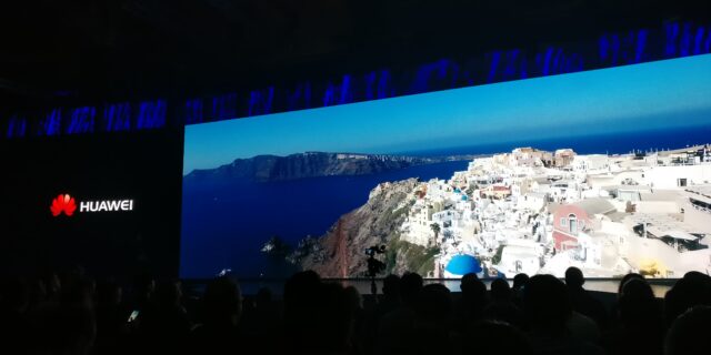 Το βίντεο αυτό από τη Σαντορίνη ταξιδεύει με τα νέα smartphones της Huawei