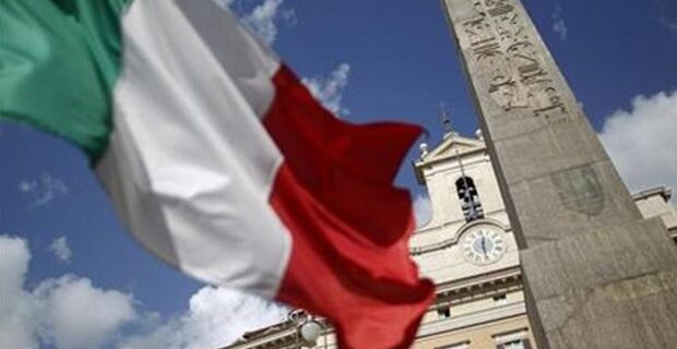 WiWo: O Ιταλοί αδειάζουν τους λογαριασμούς τους και αγοράζουν χρυσό στην Ελβετία