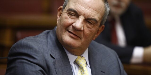 Η απουσία Καραμανλή