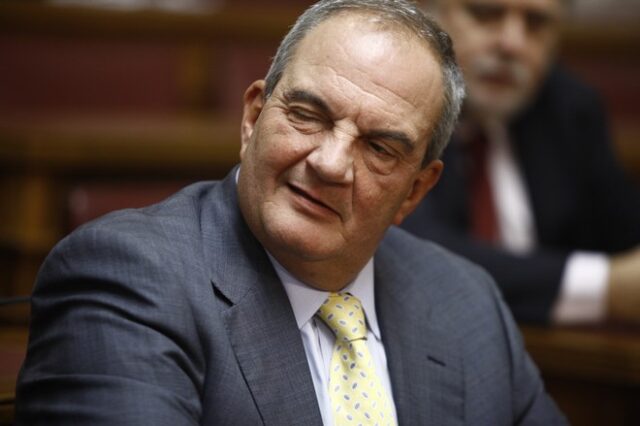 Η απουσία Καραμανλή