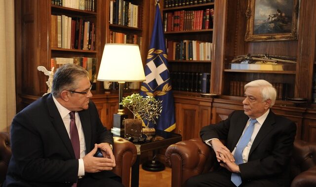 Με τον Προκόπη Παυλόπουλο συναντήθηκε ο Δημήτρης Κουτσούμπας