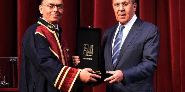 Λαβρόφ: Η Ρωσία τηρεί πάντα τον λόγο της