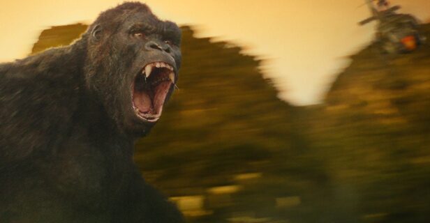 Is that a monkey? Το νέο τρέιλερ του «Kong: Skull Island» έχει βασιλιά