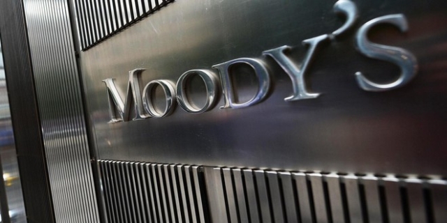 Moody’s: Αναβάθμιση των προοπτικών του ελληνικού τραπεζικού συστήματος