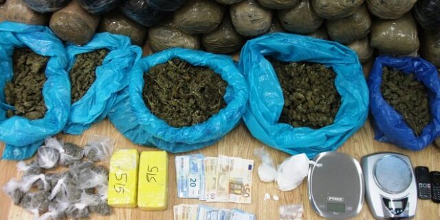 Και 81χρονος σε σπείρα που διακινούσε χασίς, ηρωίνη και κοκαΐνη