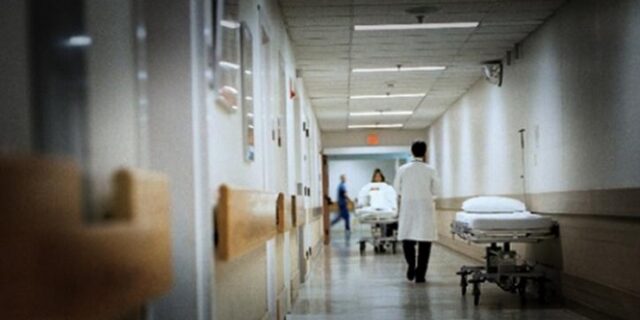 Στα ‘χαρακώματα’ οι νοσοκομειακοί γιατροί