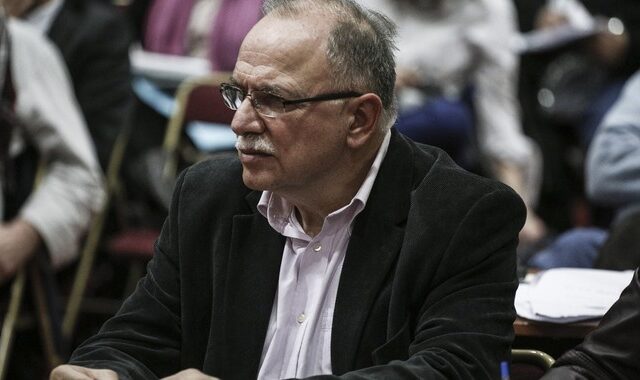Παπαδημούλης: Έτος ορόσημο για το μέλλον της Ευρώπης το 2017