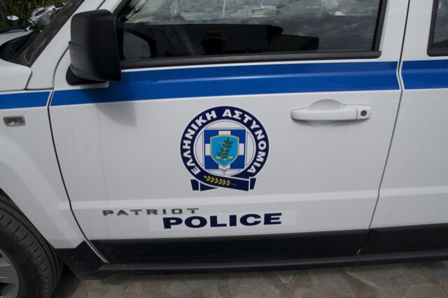 Επίθεση με πέτρες και μπογιές στο ΑΤ Πατησίων