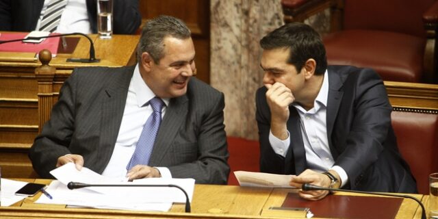 Δημοκρατία με…”Αναστολή”