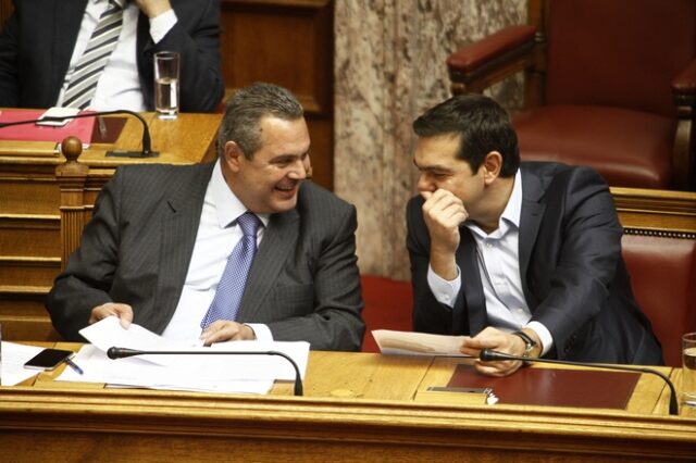Δημοκρατία με…”Αναστολή”