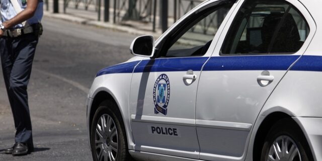 Εμπρηστικός μηχανισμός έξω από την Εταιρεία Κτιριακών Υποδομών του Δημοσίου