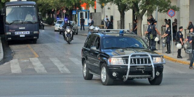 Ελεύθεροι χωρίς όρους Σακκάς – Σεϊσίδης