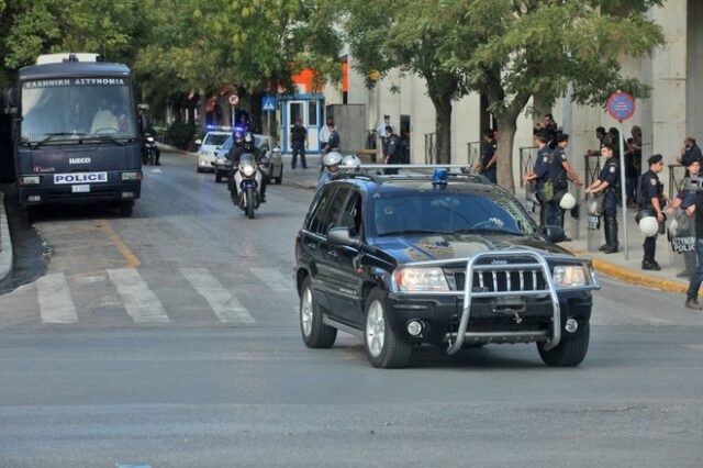 Ελεύθεροι χωρίς όρους Σακκάς – Σεϊσίδης