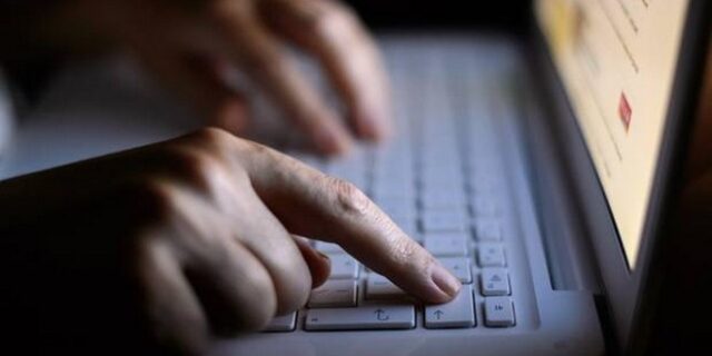 Google και Facebook θέλουν να βγάλουν εκτός παιχνιδιού όσους κλέβουν ειδησεογραφικό περιεχόμενο